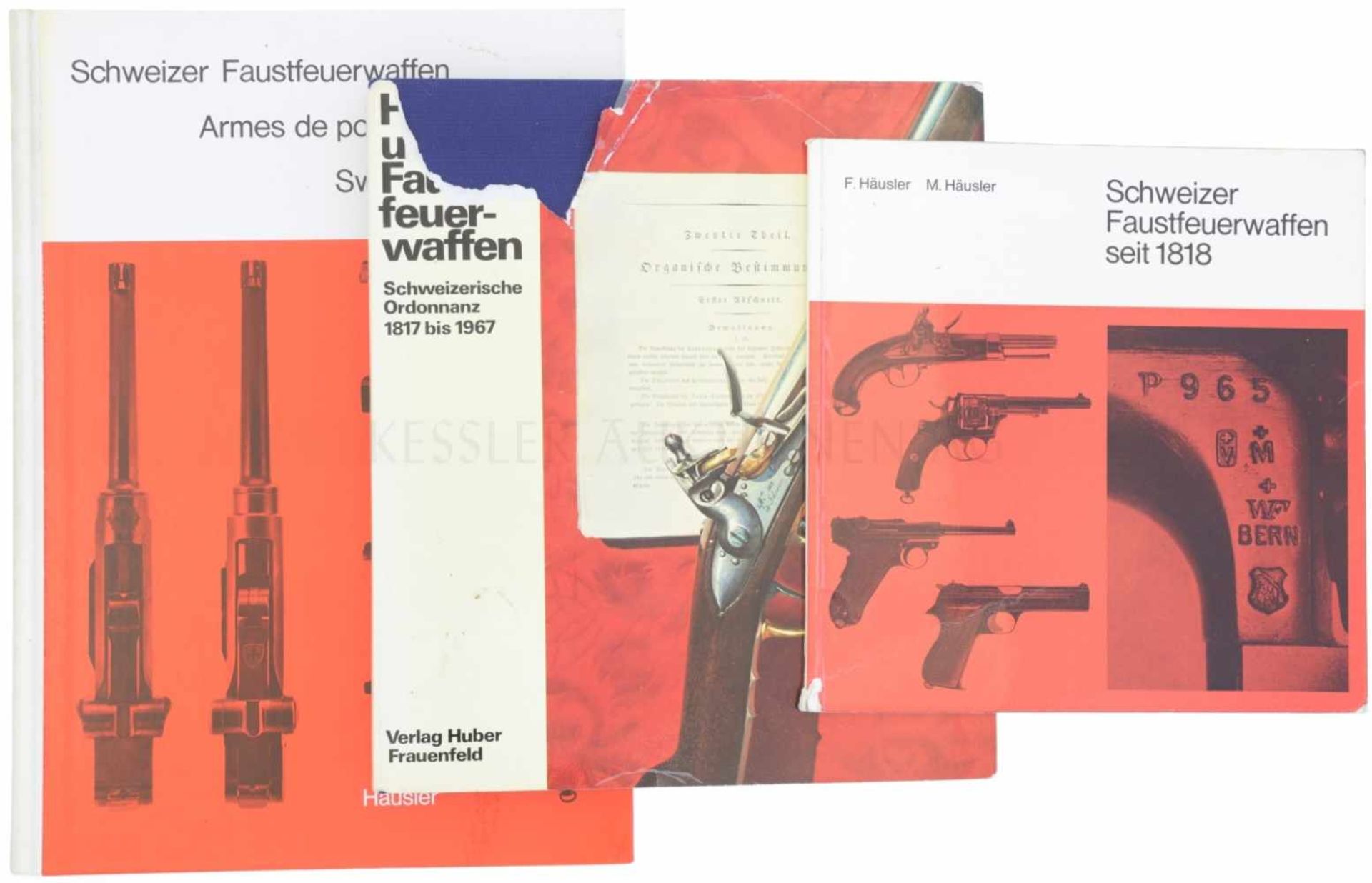 Konvolut von 3 Bücher über CH-Ordonnanzwaffen 1. Schweizer Faustfeuerwaffen seit 1818, F. und M.
