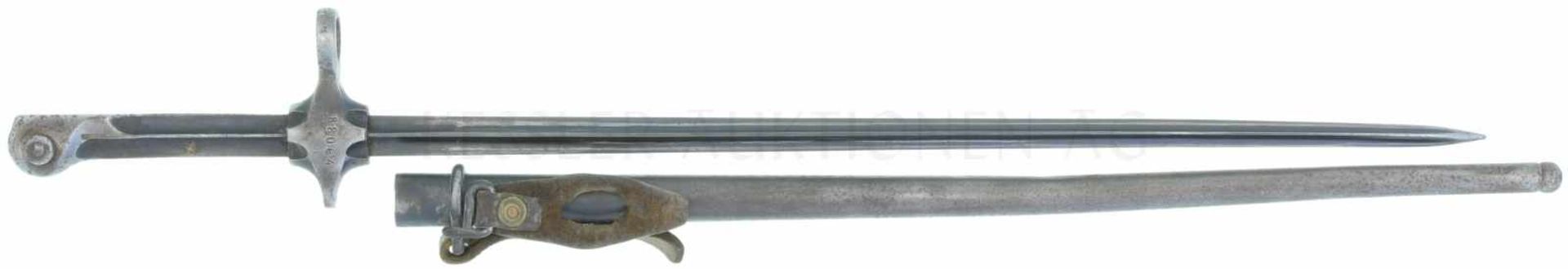 Stichbajonett, eidg. Ord. 1892/ 1900 zu K11 TL 503mm, Vierkantklinge, Parierstange mit Bohrung 14mm.