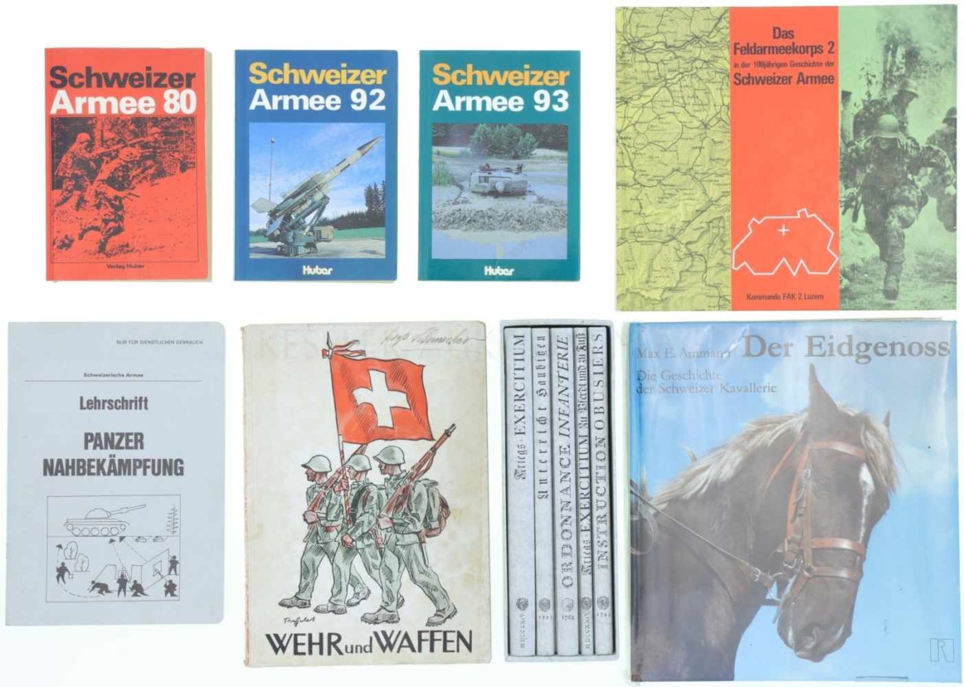 Konvolut 8 Bücher 1. Schweizer Armee 80, Autor Peter Marti, Verlag Huber, 1979. 2. Schweizer Armee