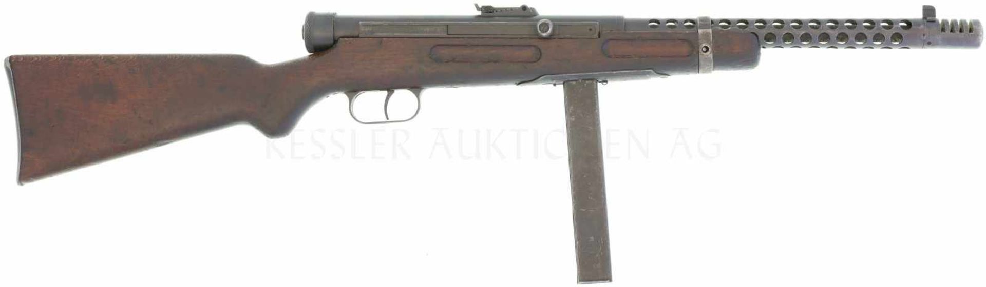 Maschinenpistole, Beretta Mod. 38A, nach alter CH Norm zum Halbautomaten geändert. Kal. 9mmP LL