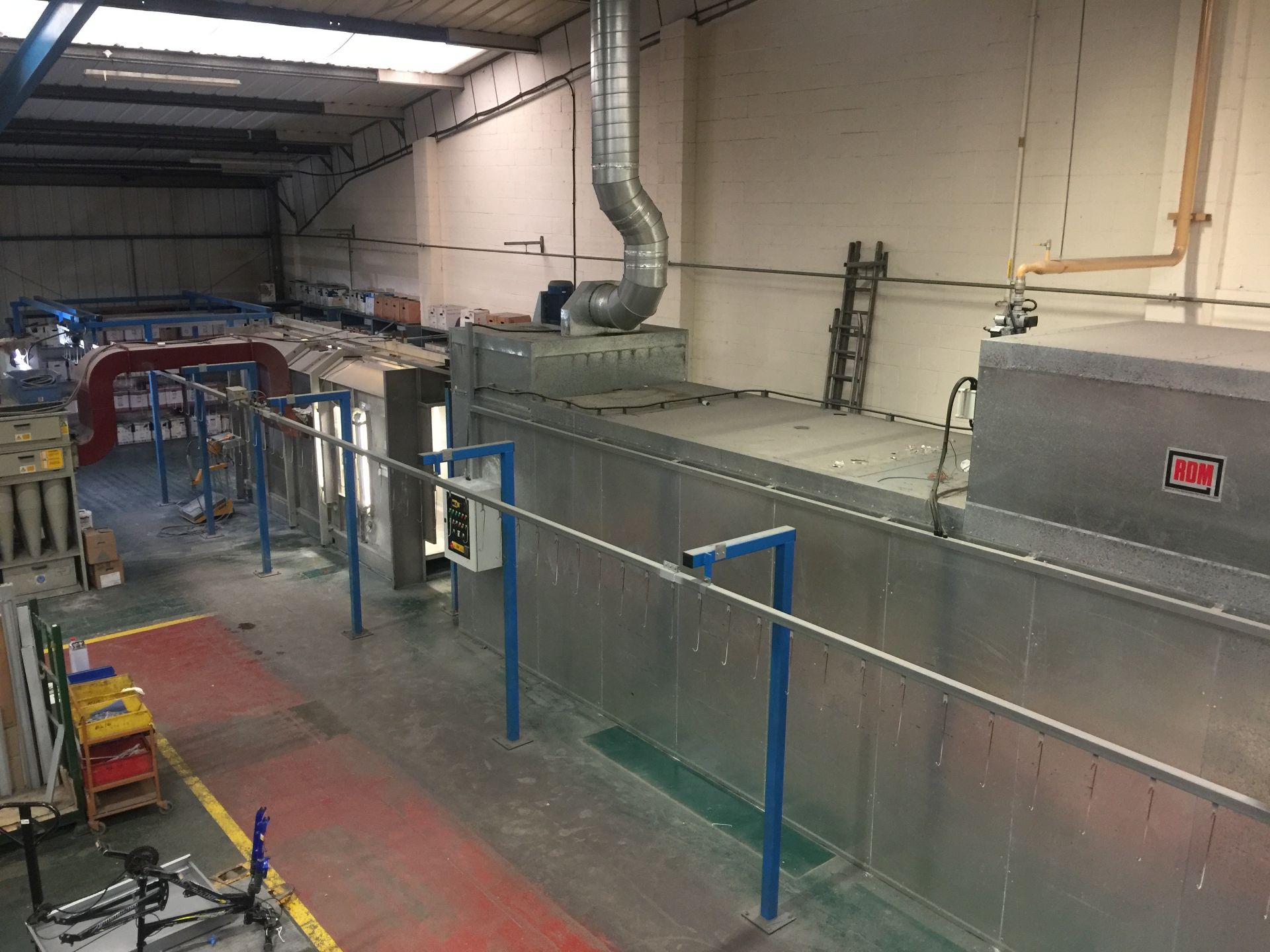 POWDER COATING PLANT EUROTEC SPRAY BOOTH, RDM RECIRCULATION OVEN, CONVEYOR CHAIN & EXTRACTION