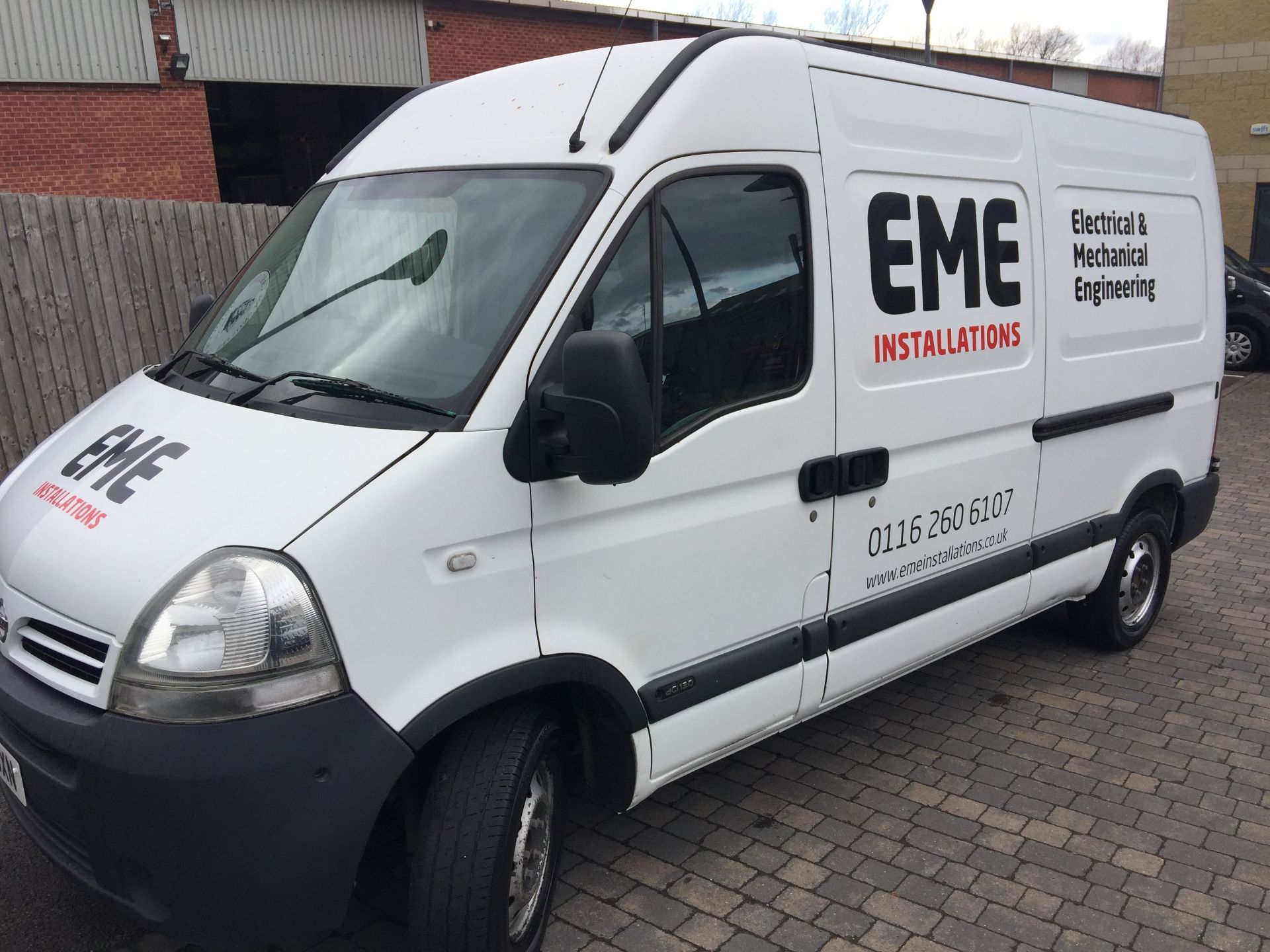 FD10 OXN Nissan Interstar MWB Diesel 3300 2.5dCi 100HP 6 SE Medium 212K miles - Image 2 of 9