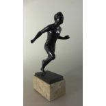 Sport-Figur um 1930, "Läufer", dekorative Darstellung, Metallguss, h. ohne Sockel 20,5cm