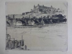 Radierung, Würzburg, Ansicht der Alten Mainbrücke mit Festung, unleserlich sign., num.3/100, i.R.