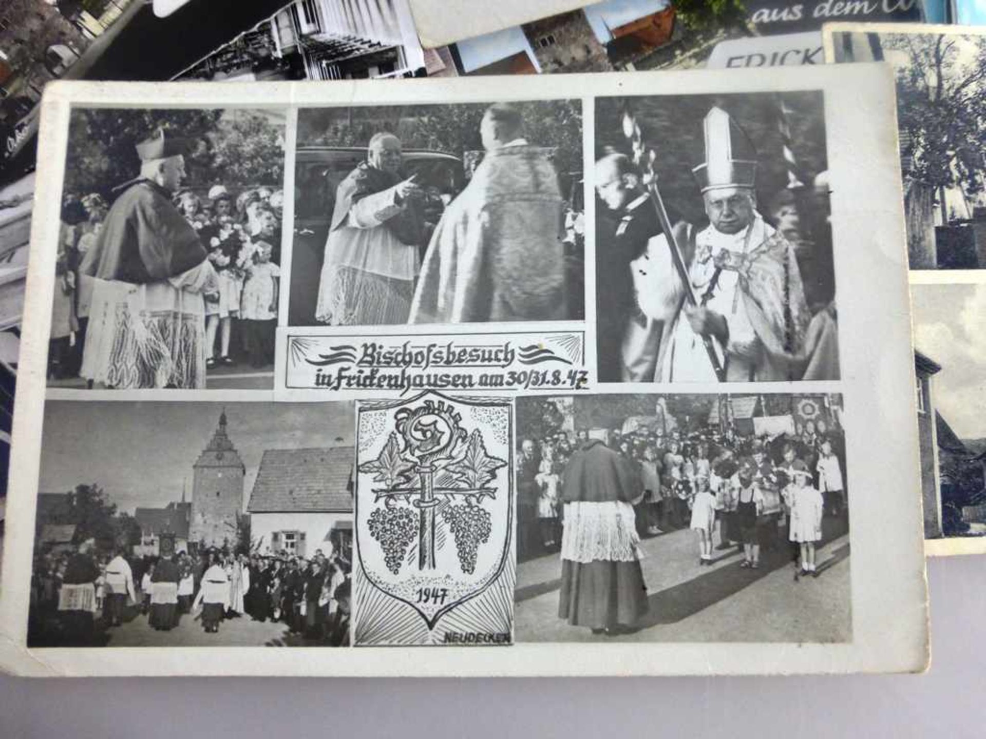 Konvolut Ansichtskarten Frickenhausen am Main, Vor- u. Nachkrieg, u.a. Bischofsbesuch1947, - Image 2 of 2