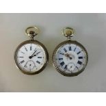2 Herrentaschenuhren um 1900, Silber, eine Uhr mit Eisenbahnmotiv, jeweils Zylinderwerk,eine Uhr