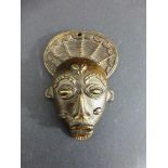 Afrika - Ghana, Bronzeamulett der Ashanti, l. 7cm- - -18.00 % buyer's premium on the hammer
