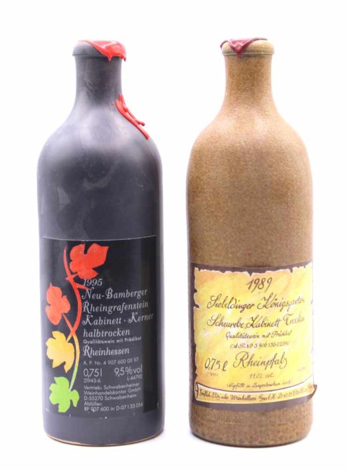 2 Flaschen Wein 1. 1989 Siebeldinger Königsgarten Scheurebe Kabinett Trocken, Qualitätswein mit