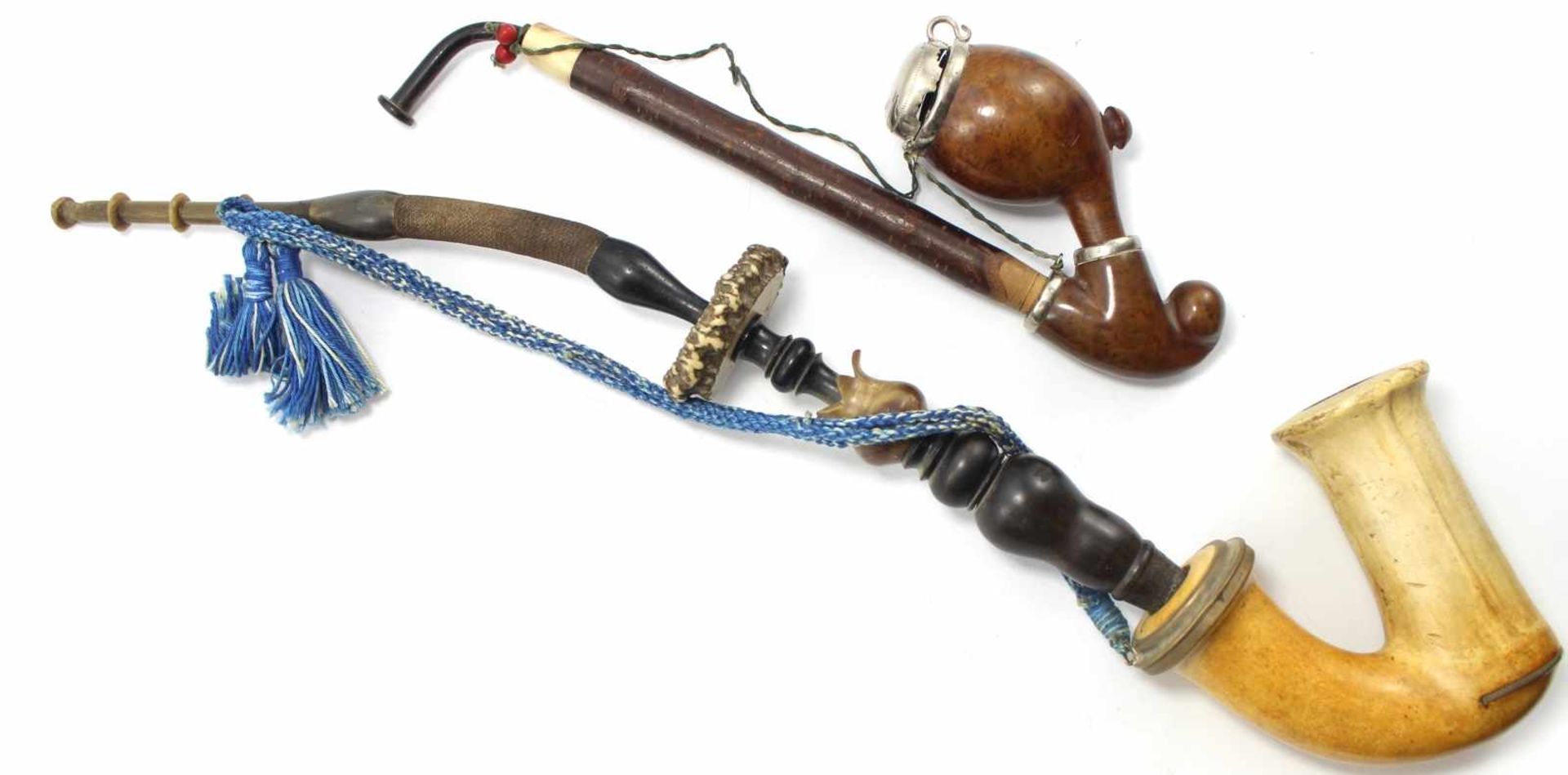 Lot Gesteckpfeifen - deutsch um 1900 Holz/Meerschaum/Horn, Länge 25 bis 43 cm, 2 Stück