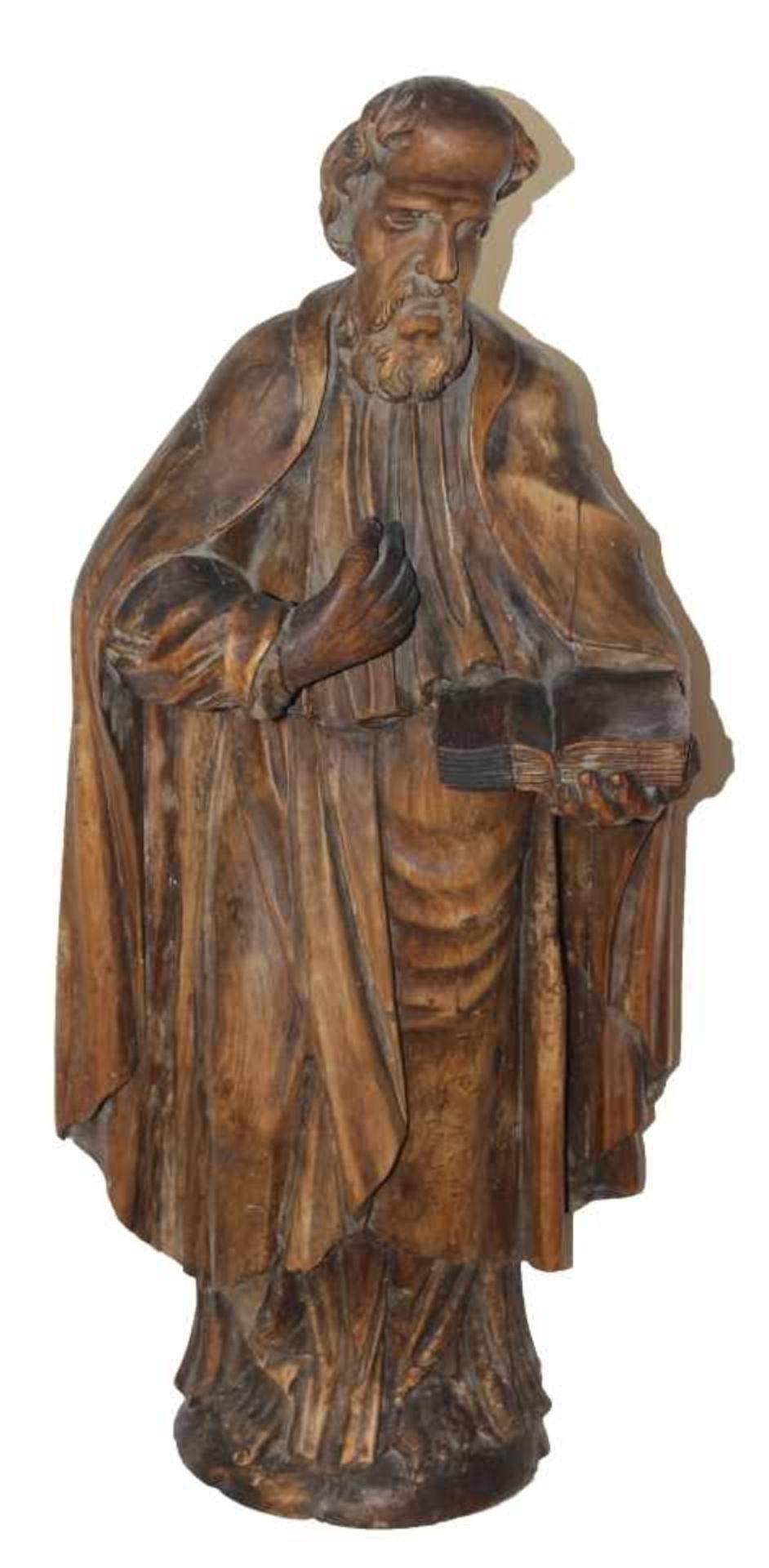 Skulptur - wohl deutsch 18.Jahrhundert "Ordensheiliger mit Buch", Holz geschnitzt, Altersspuren