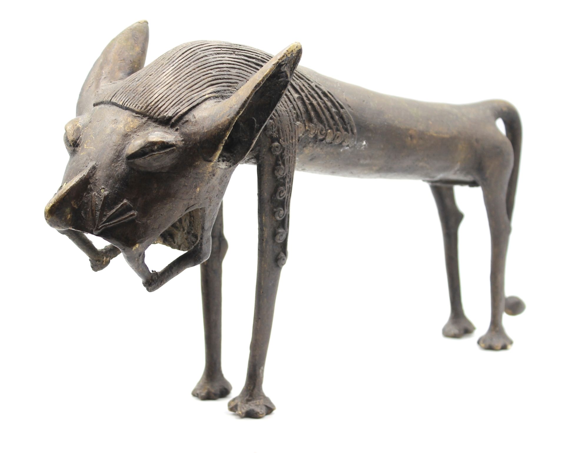 Figur - Afrika in der Art der Benin, "Hyäne", Bronze, langgezogener Körper auf hohen Beinen, Maße