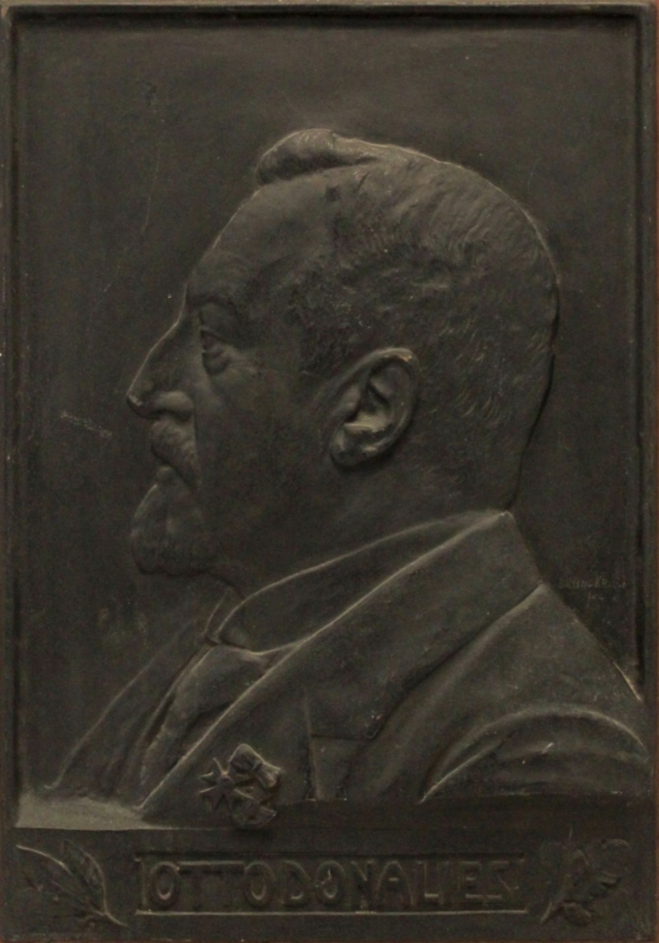 Relief - Bruno Fr. KRUSE (1855-1906) "Bildnis Otto Donalies", signiert, Bronze, Maße ca. 48,5x33 cm,
