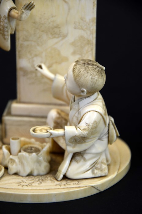 λ A 19th century Japanese carved ivory okimono, Meiji - Image 6 of 7