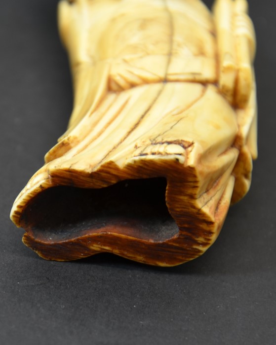 A Chinese carved walrus ivory figure of an immortal - Image 5 of 5