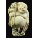 λ A 19th century Japanese ivory netsuke, Meiji