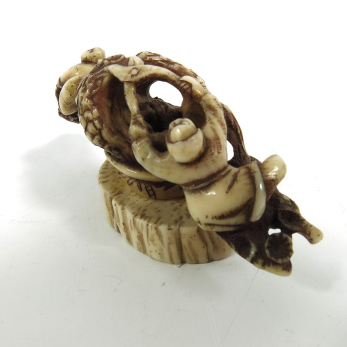 A 19th century Japanese ivory okimono, Meiji - Image 2 of 4