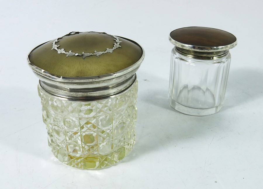 Two George V silver and tortoiseshell cut glass bottles or jars - Image 2 of 4
