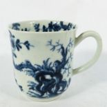 A Worcester porcelain cup