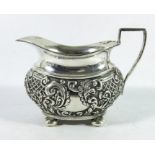 An Edwardian silver jug, William Aitken