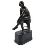 Ludwig Vordermayer, Die Sandalenbinderin, bronze figure