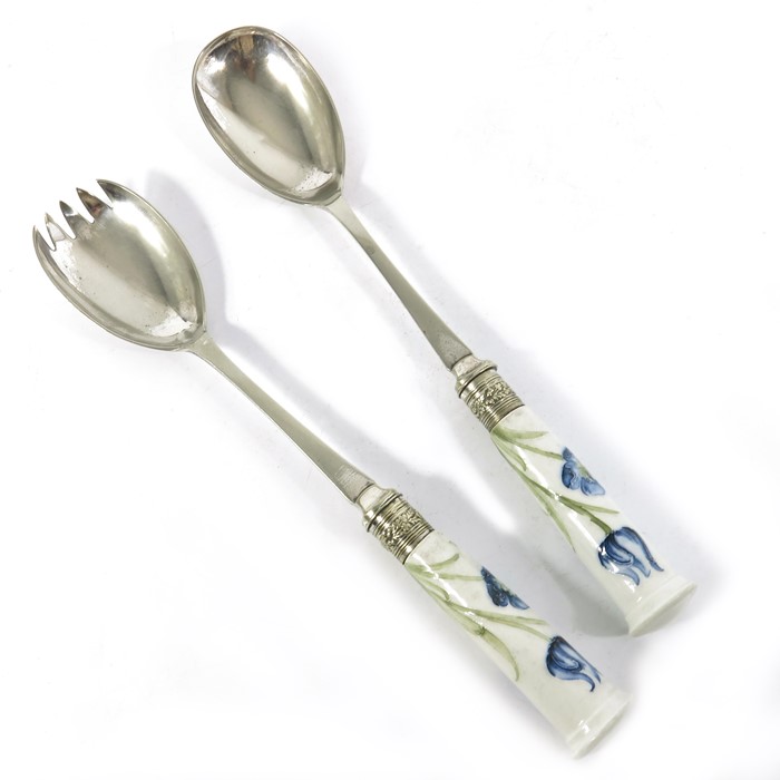 William Moorcroft for James MacIntyre, a pair of Blue Tulip and Poppy salad server