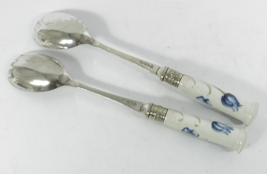 William Moorcroft for James MacIntyre, a pair of Blue Tulip and Poppy salad server - Image 3 of 4