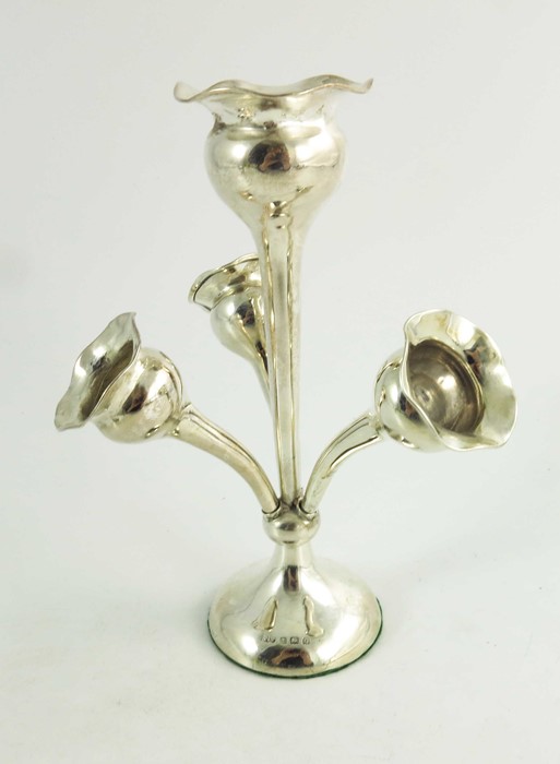 A George V silver epergne - Image 4 of 6