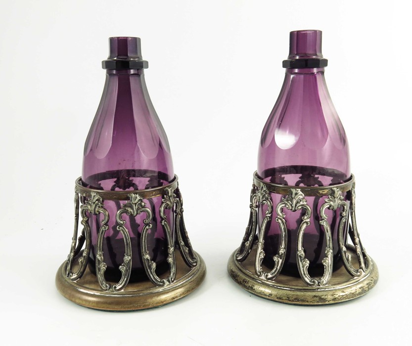 A pair of William IV amethyst glass decanters in original Old Sheffield Plate coasters - Image 5 of 9