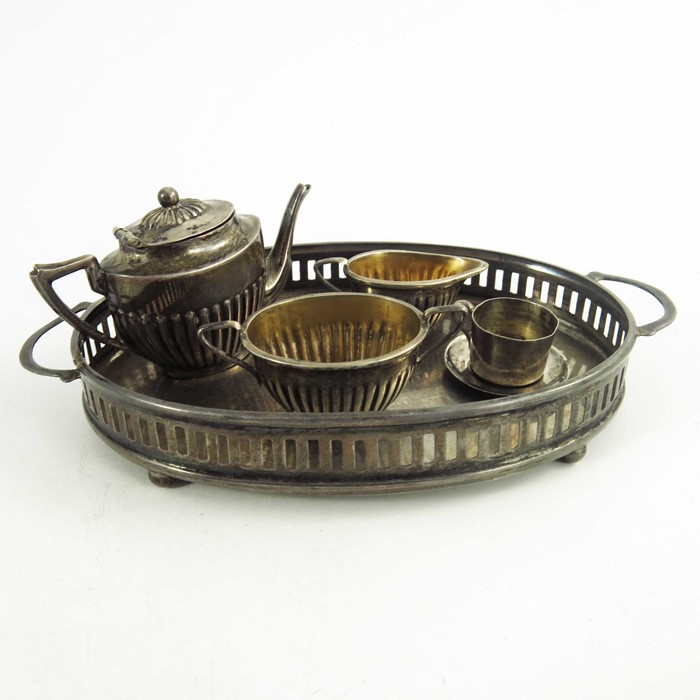 A George V silver miniature tea set, Cornelius Desormeaux Saunders & James Francis Hollings (Frank)
