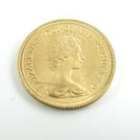 Elizabeth II, gold sovereign, 1974