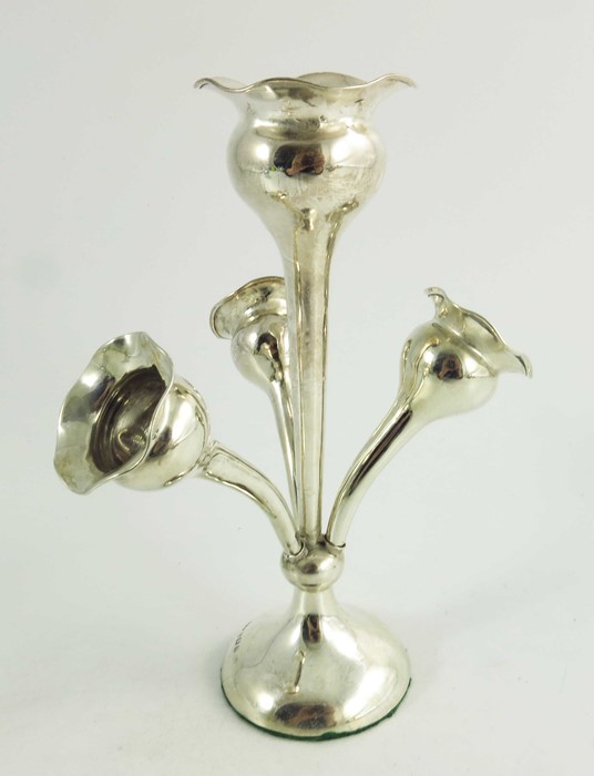 A George V silver epergne - Image 5 of 6