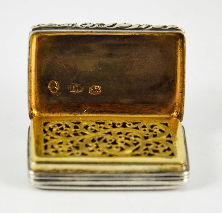 A George IV silver vinaigrette, Joseph Willmore - Image 3 of 4