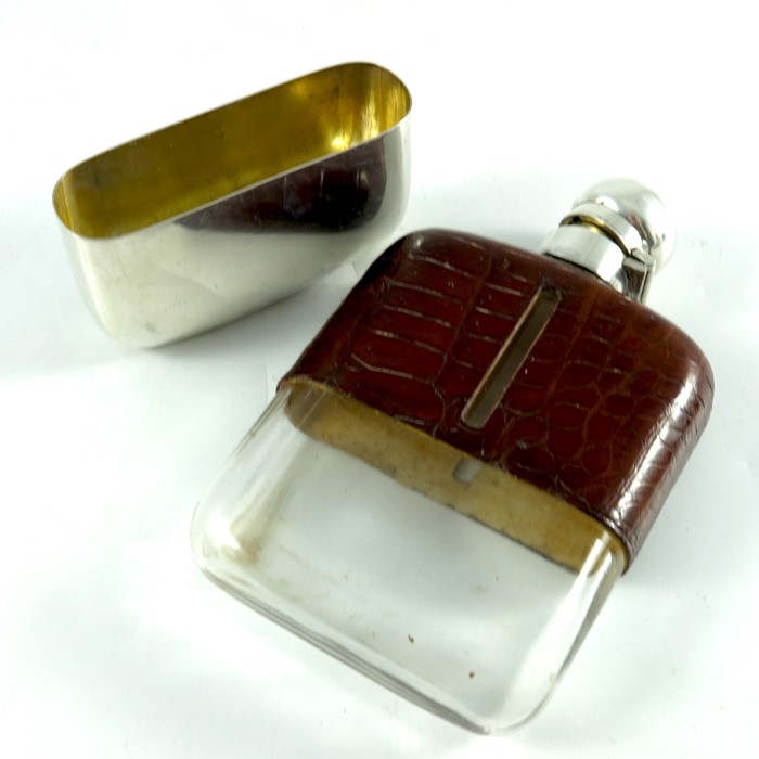 A George V silver, crocodile leather and glass hip flask - Image 2 of 6