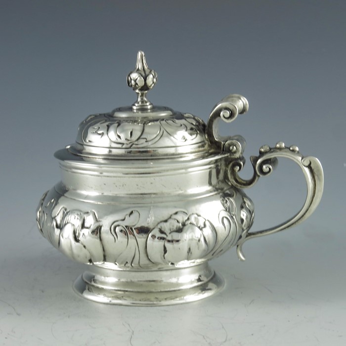 Charles Thomas Fox and George Fox, London 1859, a Victorian silver mustard pot, footed squat ovoid f - Image 4 of 8