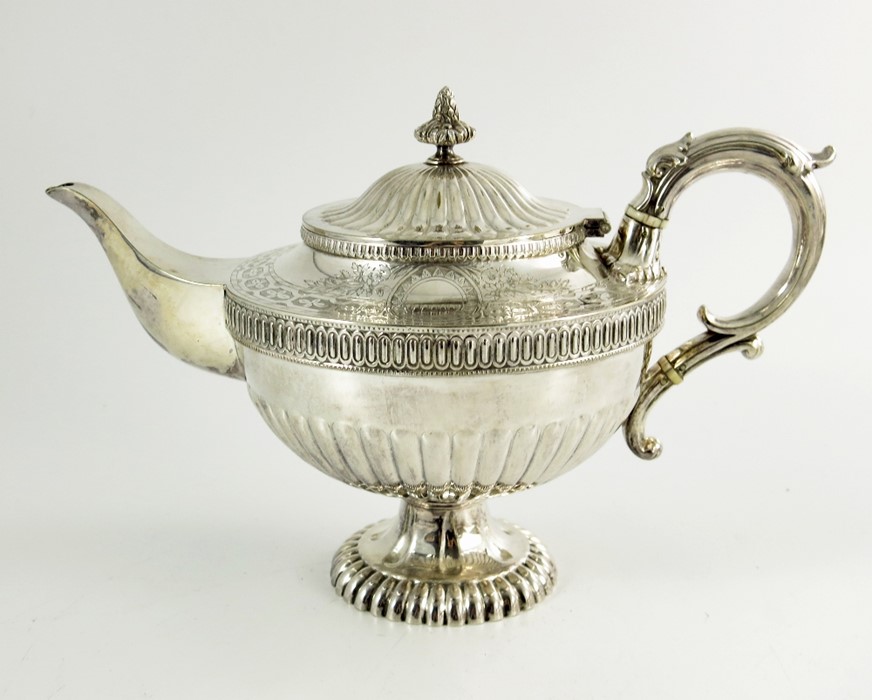 A Victorian silver plated three piece tea set - Image 3 of 7