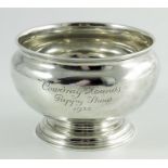 A George V silver bowl, William Comyns