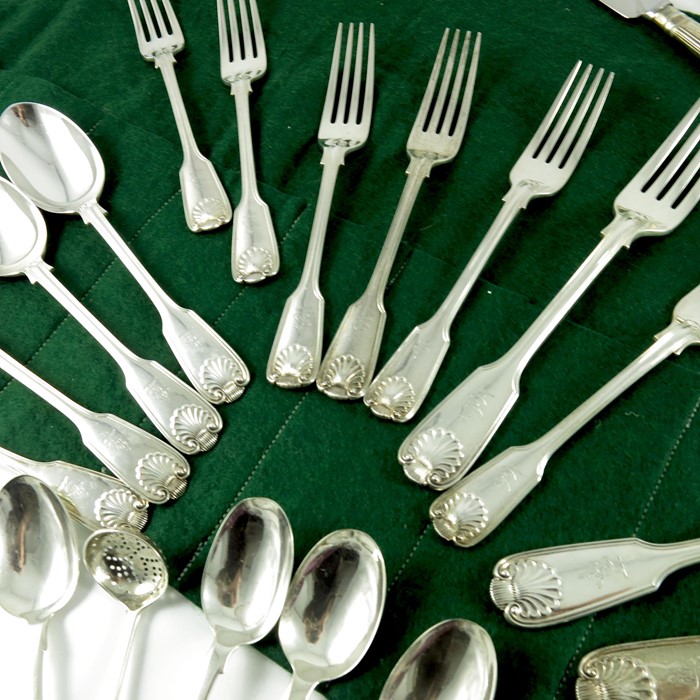 A part matched canteen of Victorian and later silver flatware and knives - Image 2 of 2