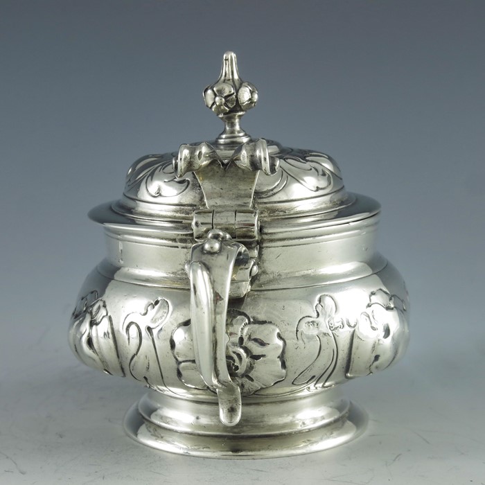Charles Thomas Fox and George Fox, London 1859, a Victorian silver mustard pot, footed squat ovoid f - Image 5 of 8