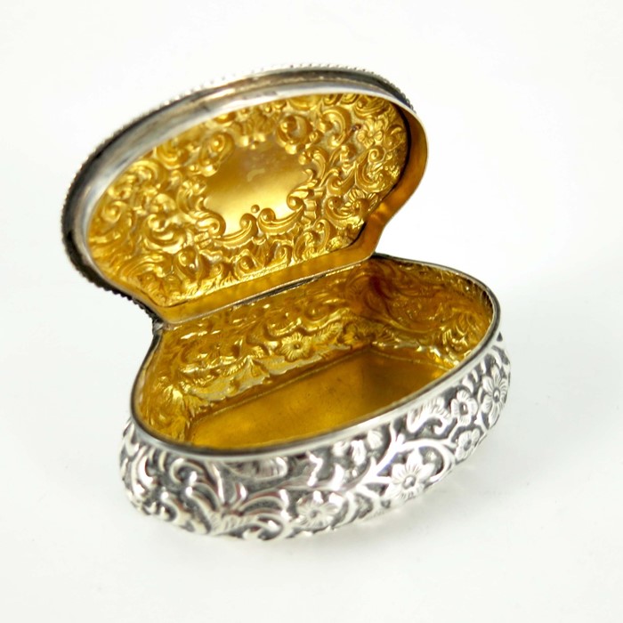 An Edwardian silver snuff box, Henry Matthews - Image 5 of 5