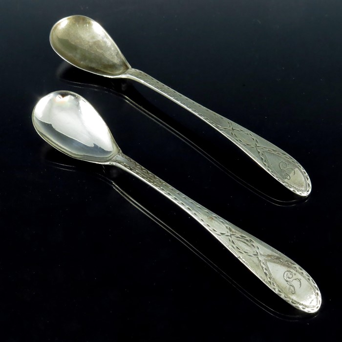 A pair of George III Provincial silver mustard spoons, John Mitchison, Newcastle 1784, bright cut Ir - Image 2 of 4