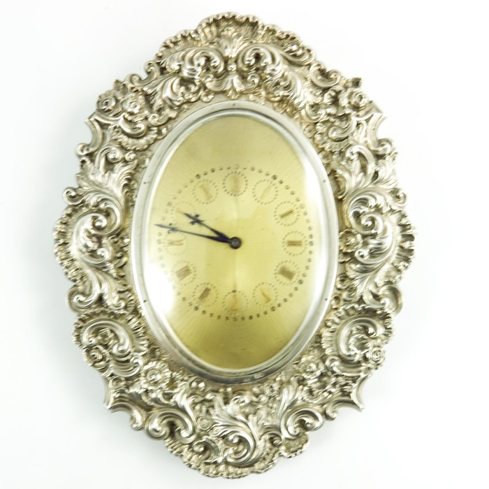 A Victorian silver manual winding clock - Image 2 of 5