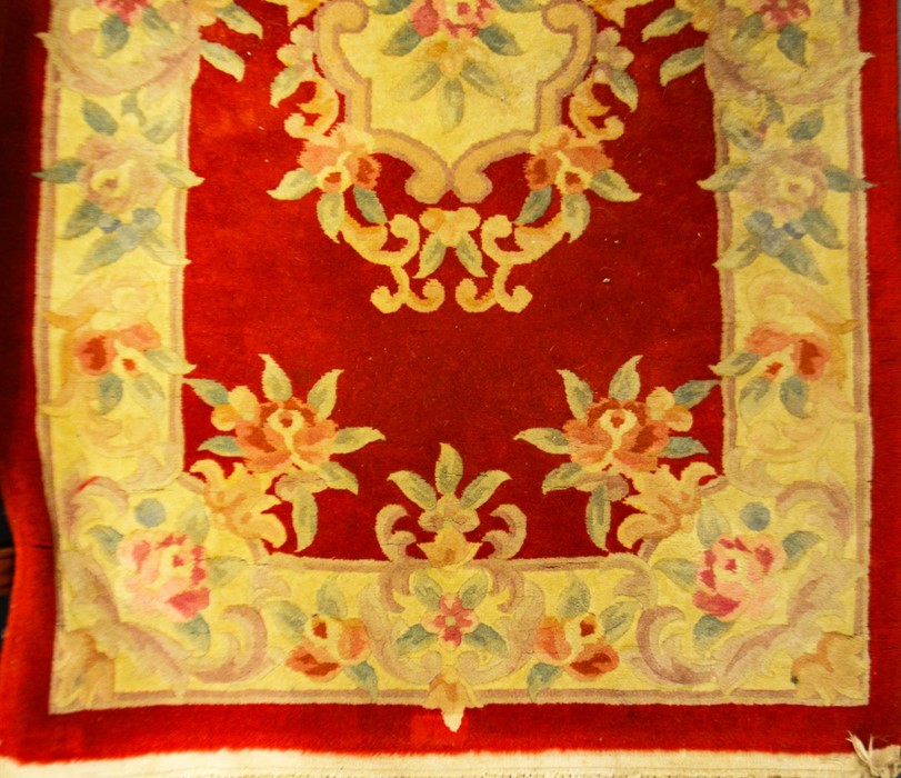 Three Persian style woolen rugs (3) - Image 3 of 3