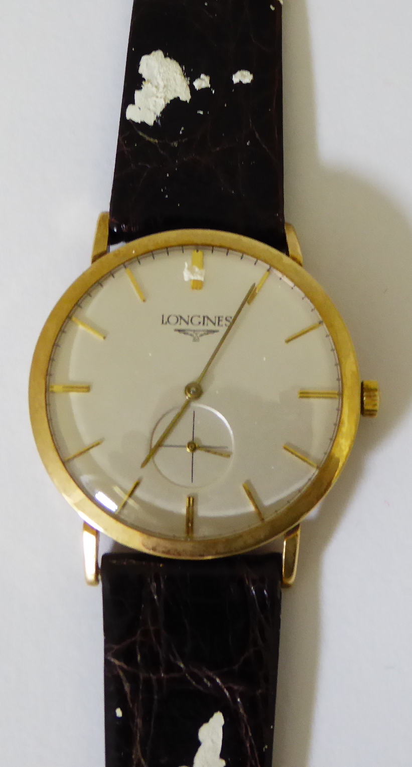 Gents Longines 9ct yellow gold wristwatch, with subsidiary dial and crocodile skin strap