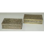 A near pair of Continental silver pill boxes depicting Chinese figural scenes, gilt interior,