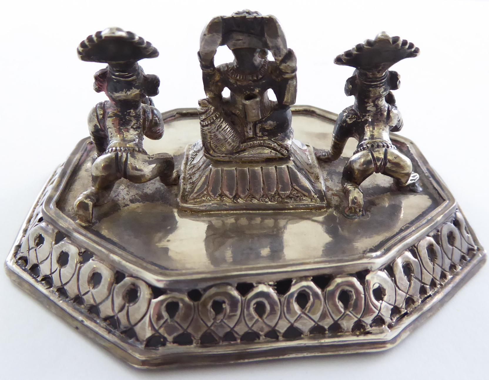 An Indian silver Hindu shrine group consisting of two crawling baby Krishna and the elephant head - Image 2 of 3