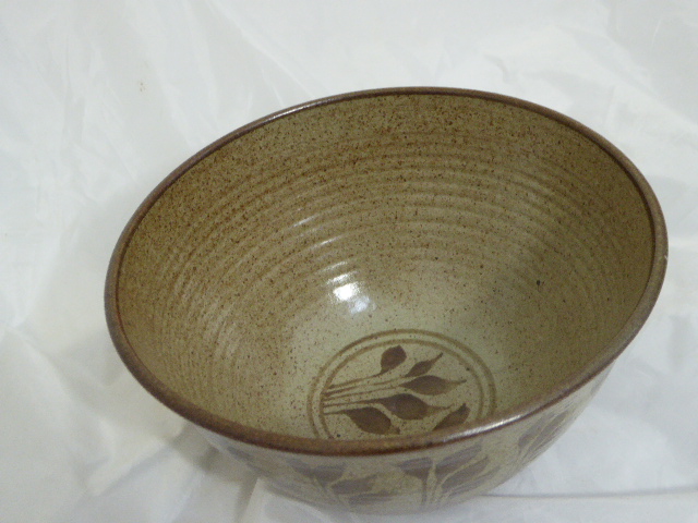 David Lloyd Jones (1928-1994), a glazed stoneware bowl, impressed mark, H.13cm D.27cm - Image 4 of 4