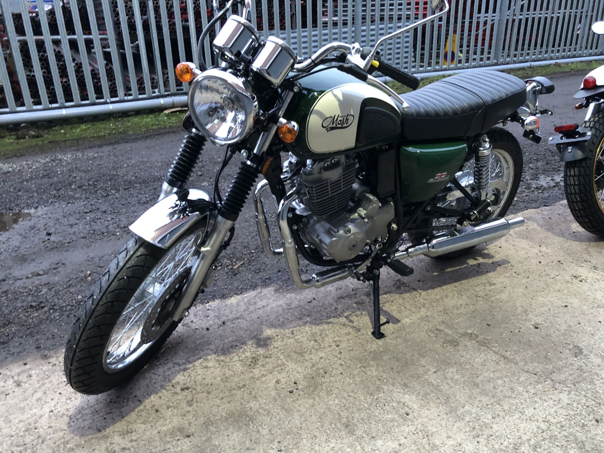 Mash Roadstar 400 As New Condition was collected from Main Dealer after the Mash Importer in the - Image 10 of 17