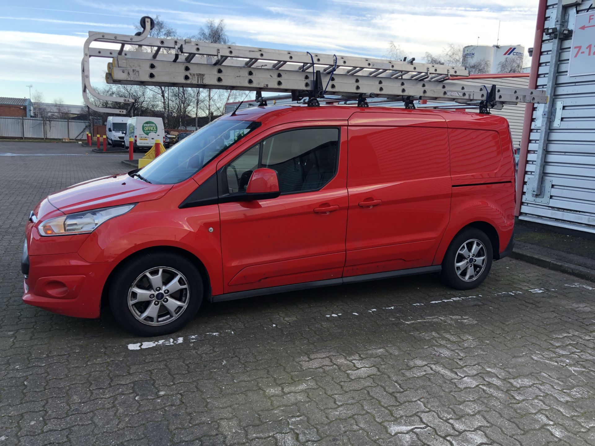 Ford Transit Connect 240 Limited, Red - Image 3 of 18