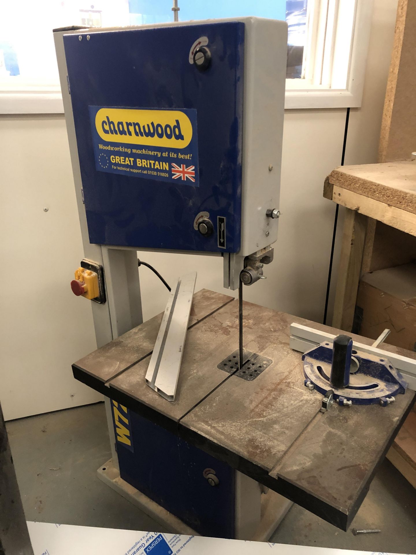 Charnwood W721 12" Bandsaw(Please note: Collection by appointment Tuesday 26th March From