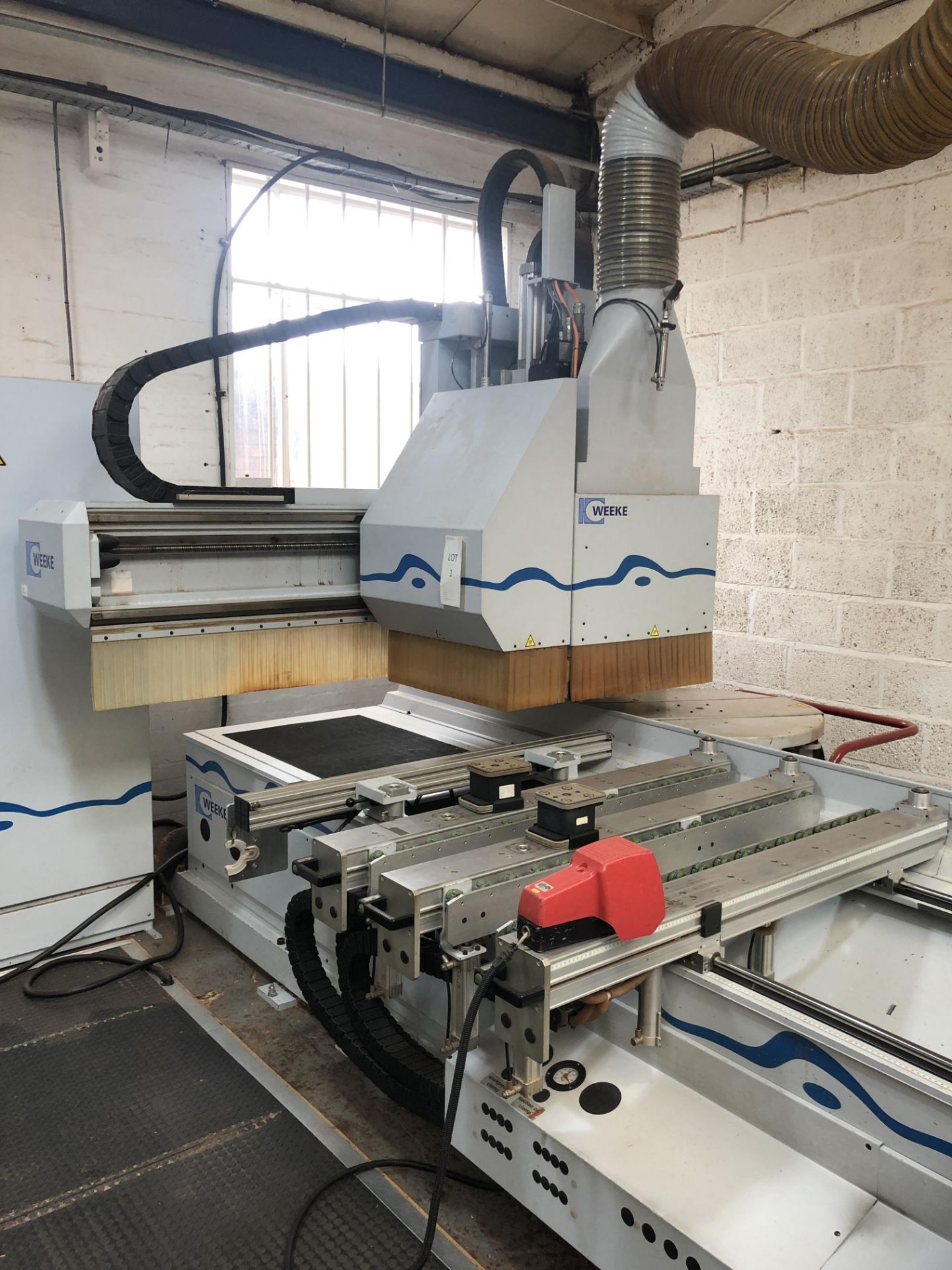 Weeke Opitmat BHC 550 CNC Router with Control Panel & Acer LED Monitor & Controls & Machine Cage's/ - Image 10 of 24